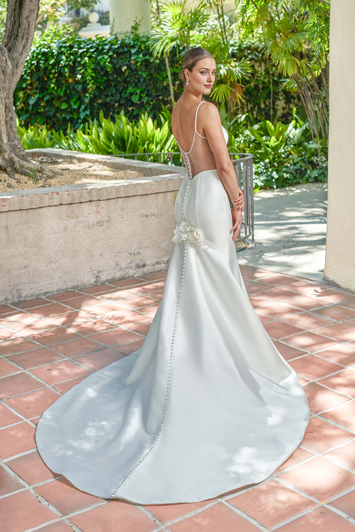 Mermaid round neck sleeveless transparent illusion back exposed side slit and floor length wedding dress